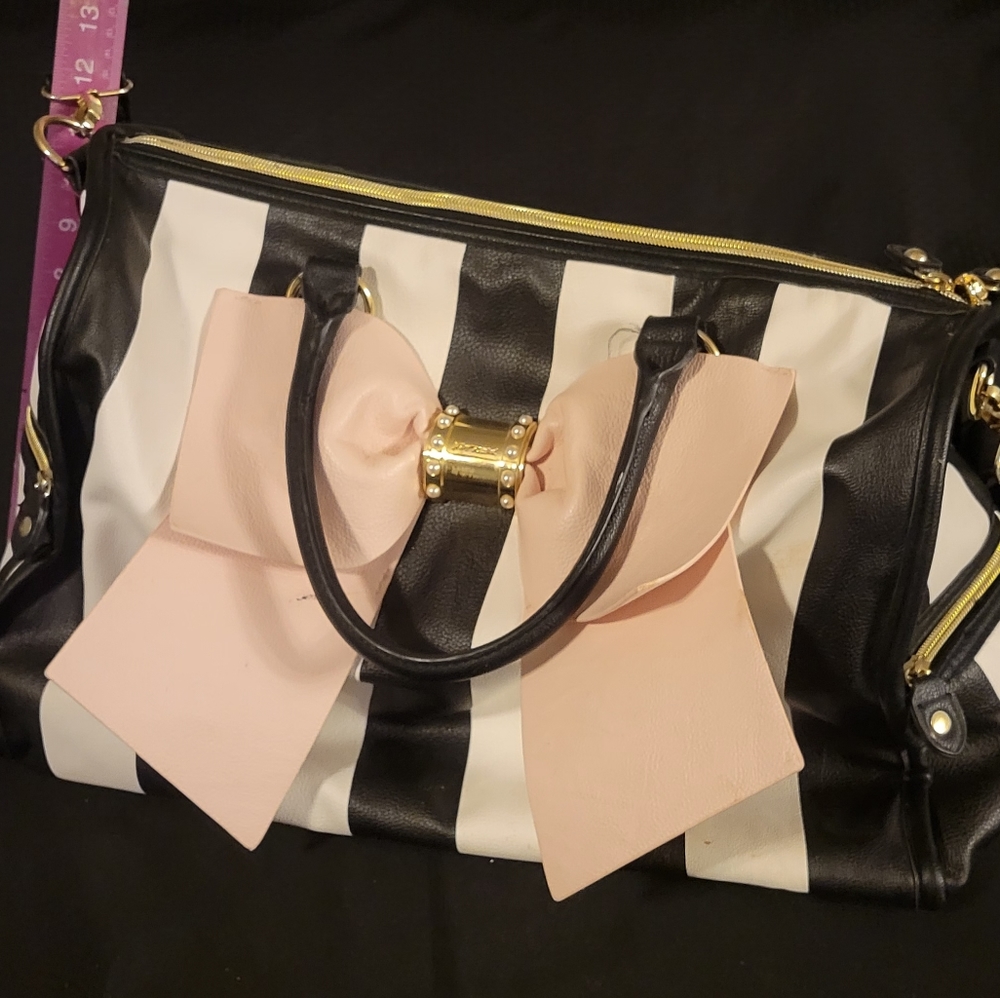 Betsy Johnson Weekend leather duffel